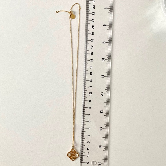 Stella & Dot Delicate Chain Necklace with Clover "S" Charm - Gold - Picture 2 of 4